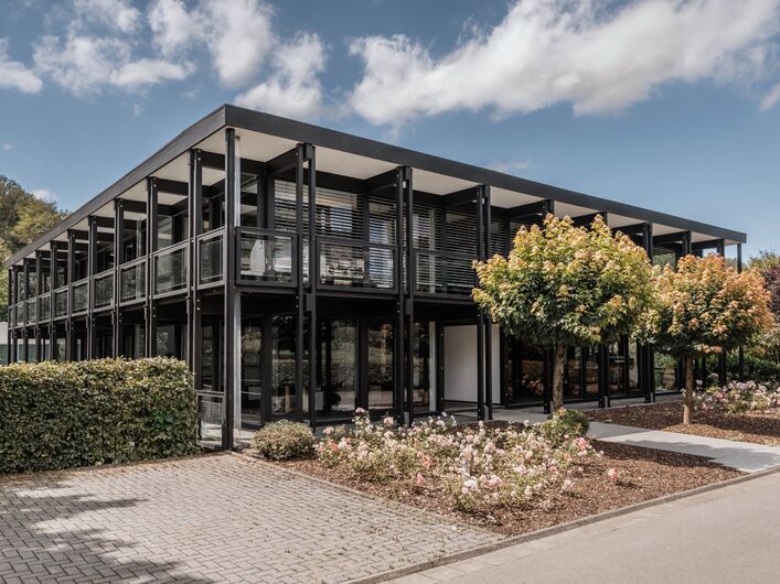 DCI bezieht neues Firmengebäude in Elben